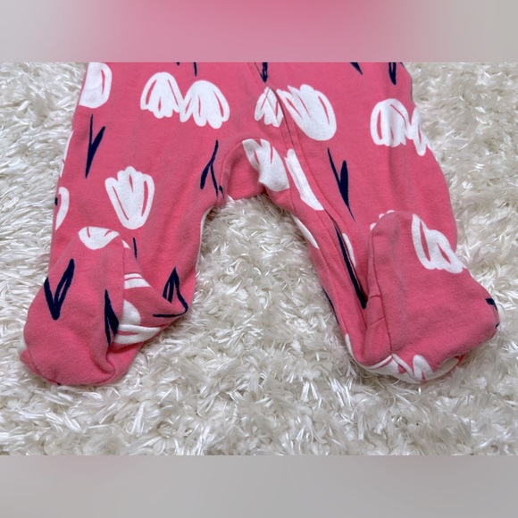CARTER’S || (3M) Baby Girl Pink/White Flower Onesie - Picture 3 of 4